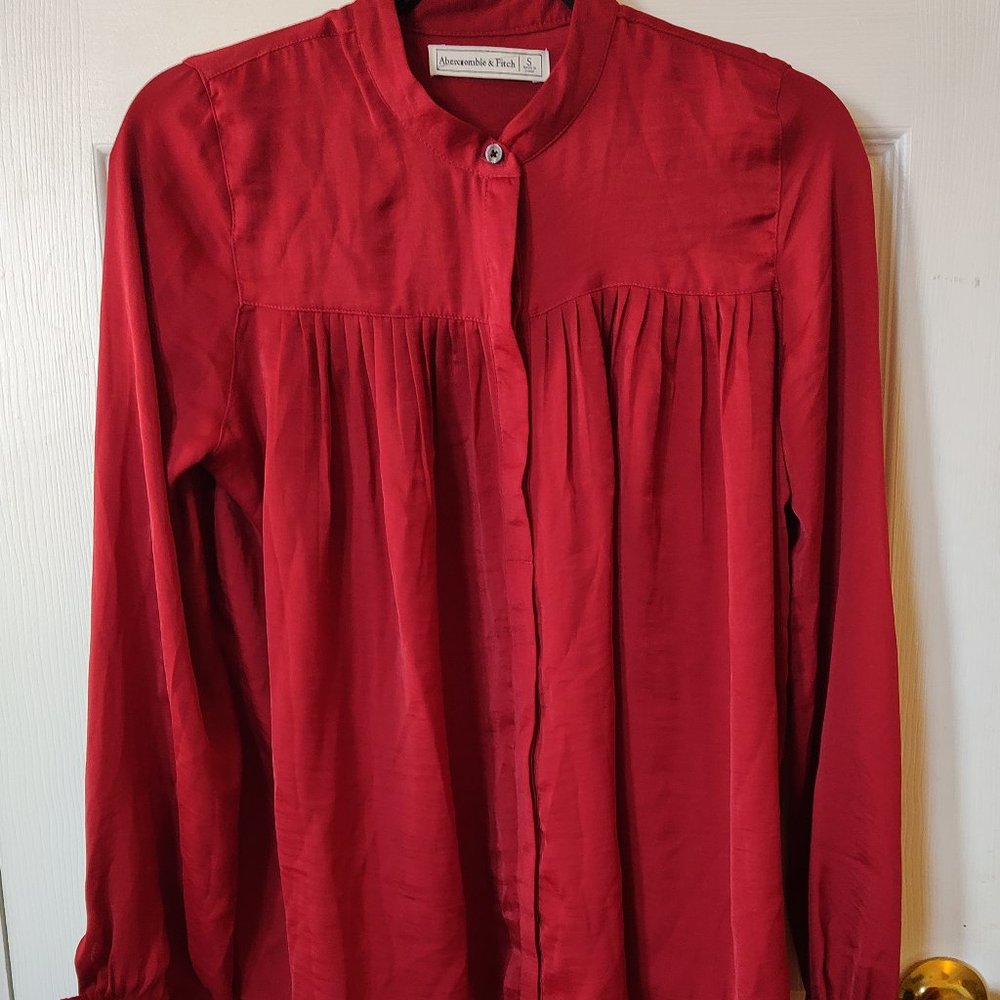 Abercrombie & Fitch Women Top SIze Small Long Sleeve Relaxed
